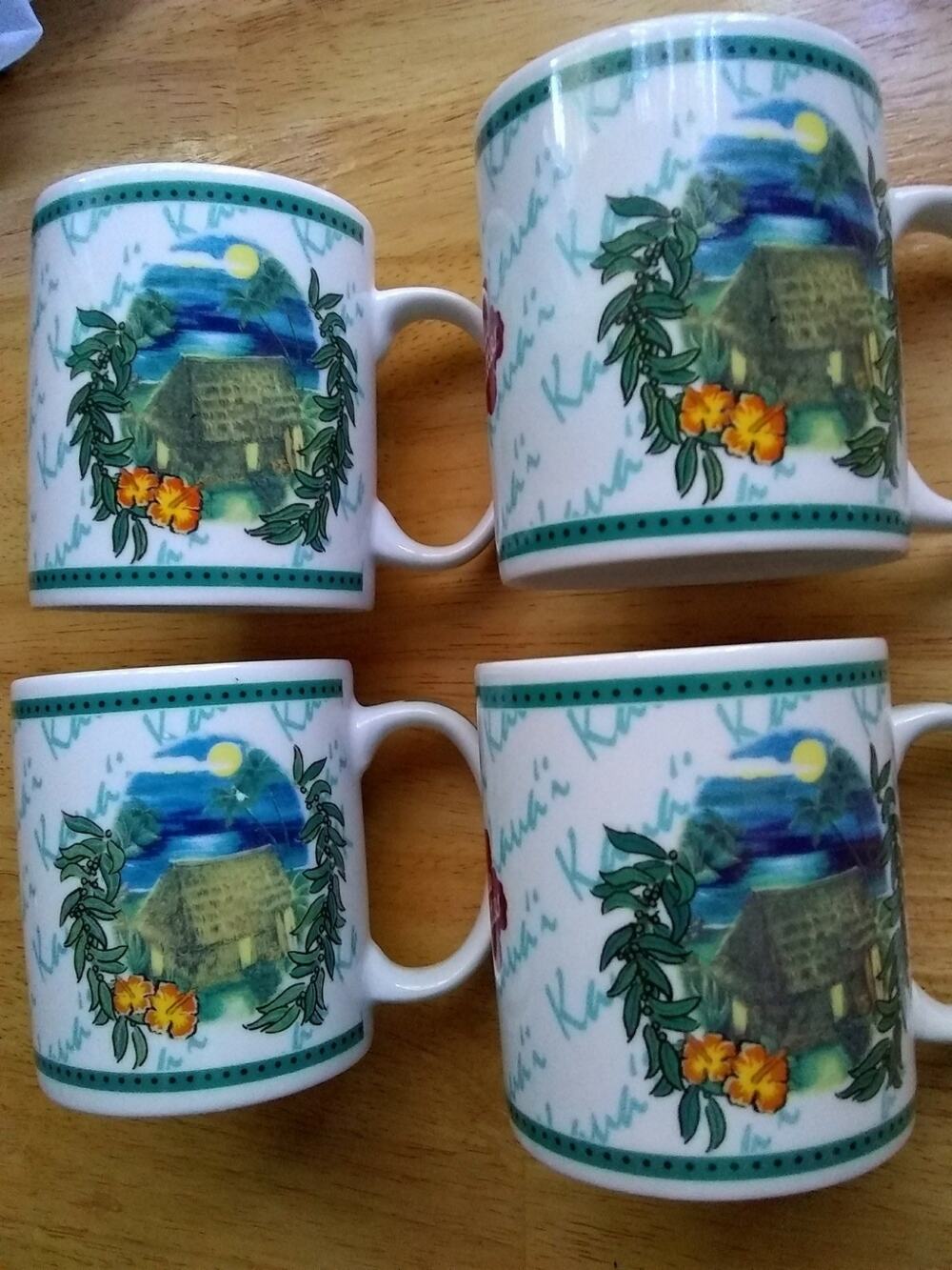 Set Of 4 Hilo Hattie Hawaii Kaua'i Coffee Mugs Cups 2002 Island Heritage Vintage